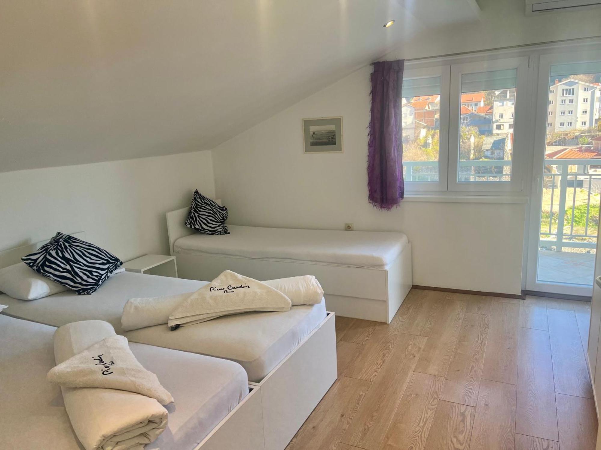 Magic River View Apartment Мостар Екстер'єр фото