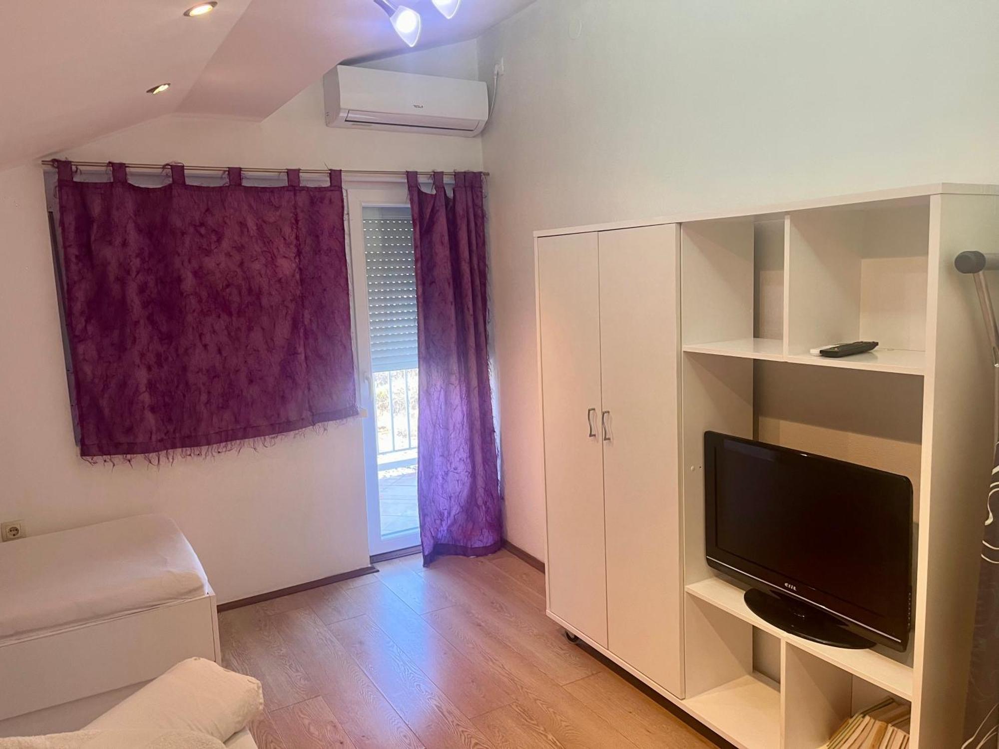 Magic River View Apartment Мостар Екстер'єр фото